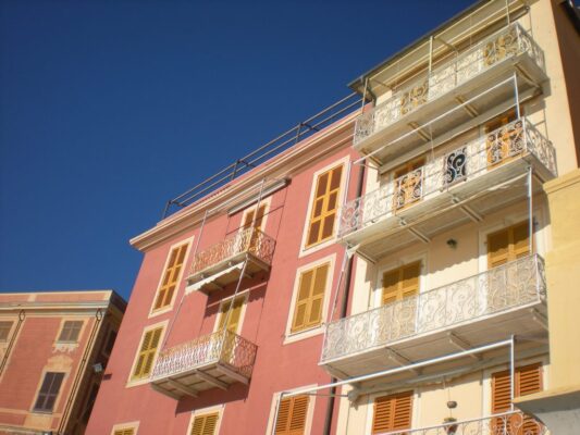 sestri baia palazzi