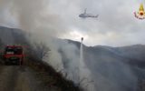 Incendio di bosco: in fumo un ettaro e mezzo