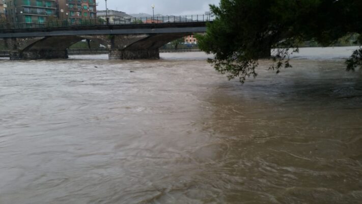 Finita la fase di allarme per il fiume Entella