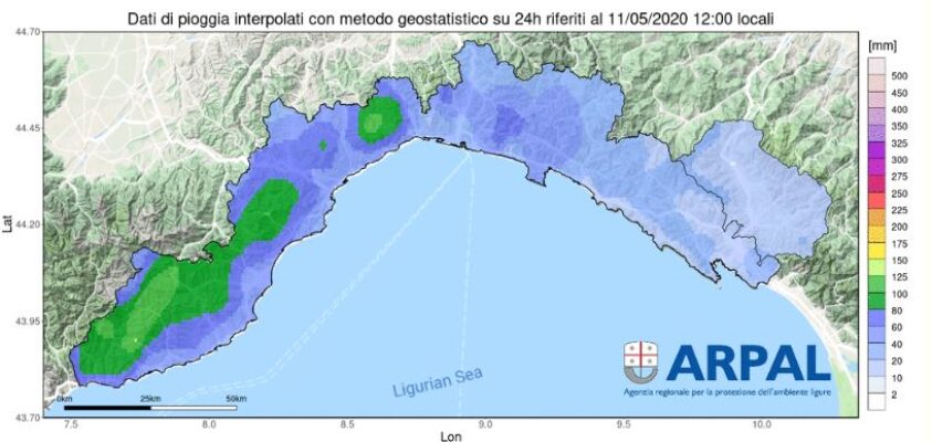 La pioggia rimane, allerta più lunga