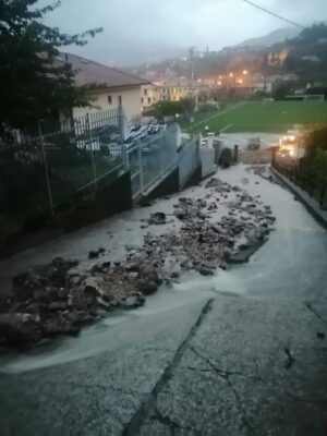 Maltempo, i danni a San Salvatore nella zona di via San Martino