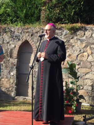 vescovo devasini ad expoo