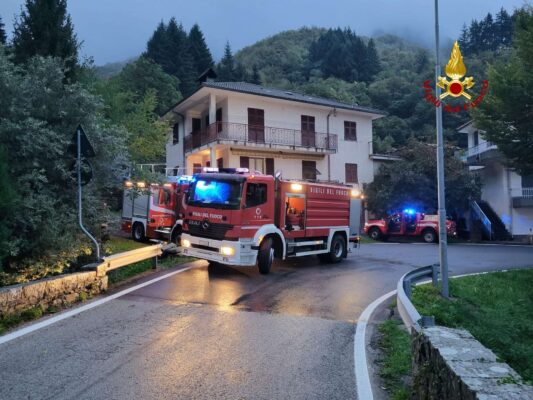 vigili fuoco chiavari a san siro foce mezzanego vigili fuoco chiavari a san siro foce mezzanego