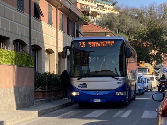 autobus 715