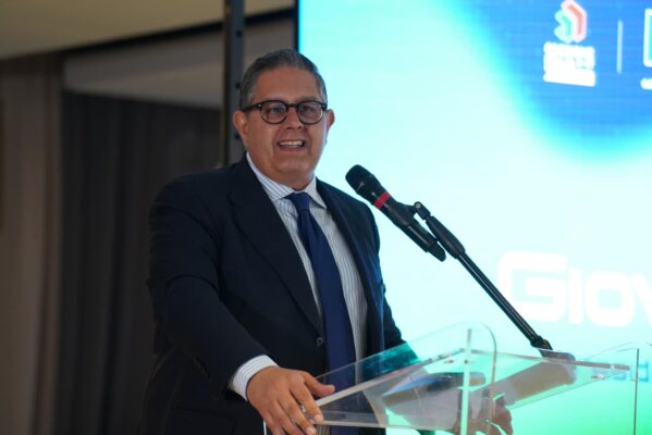 giovanni toti giovanni toti