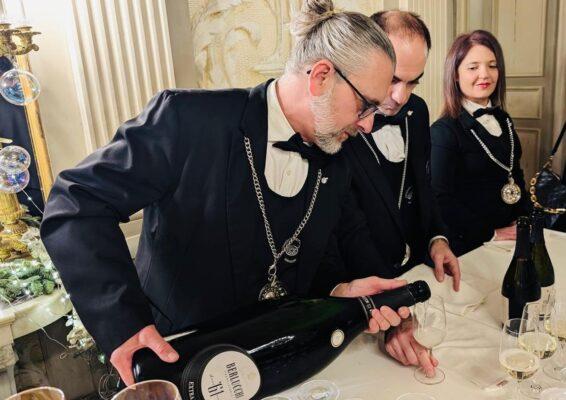 Sommelier Ais