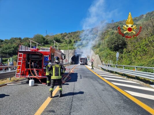 incendio camion incendio