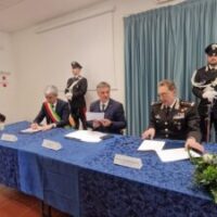 06 firma caserma carabinieri
