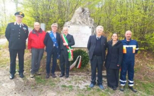 Foto cerimonia passo del Fregarolo 16-4-26(1)