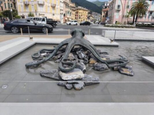 fontana polpo rapallo
